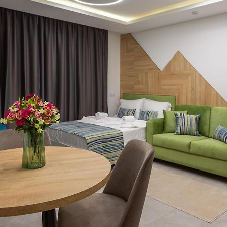 Inter Holiday Apartments Поморіє Екстер'єр фото