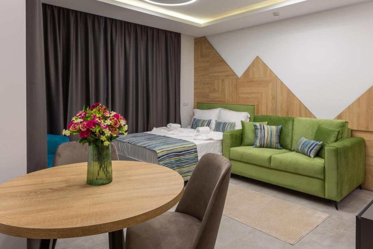 Inter Holiday Apartments Поморіє Екстер'єр фото
